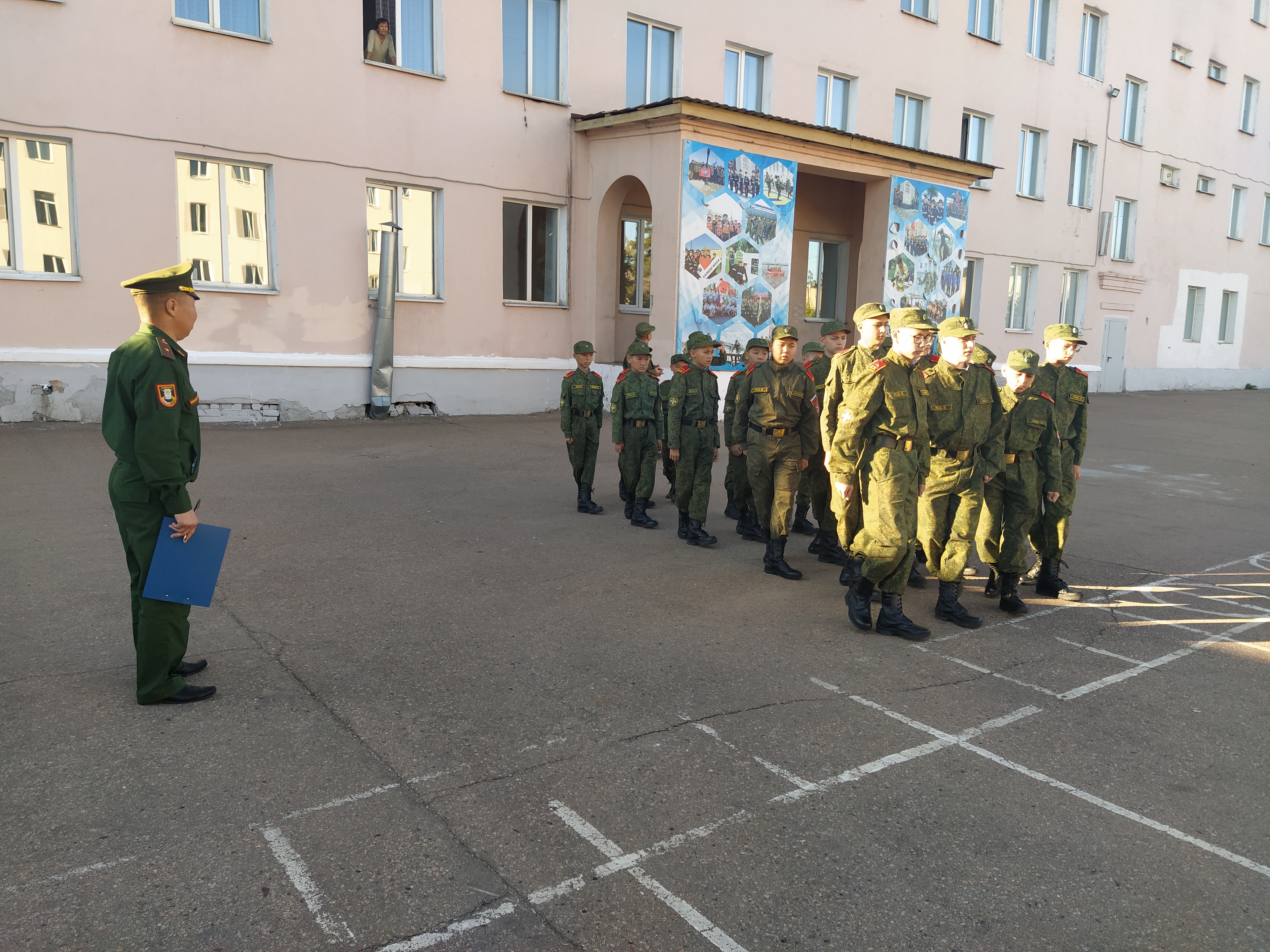 Конкурс «Лучший взвод по строевой подготовке».